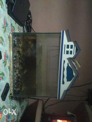 Fish tank with top and motor