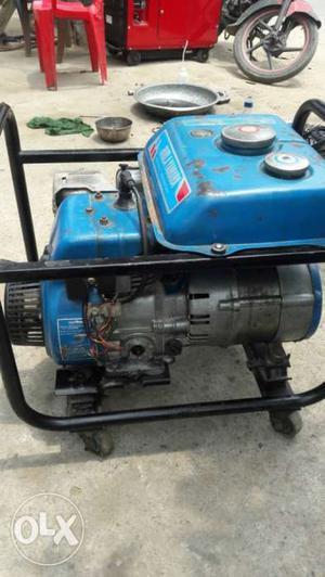 Black And Blue Portable Power Generator