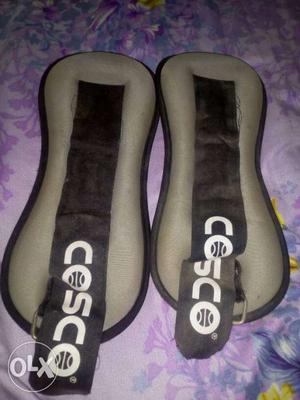 Black-and-gray Cosco Pads