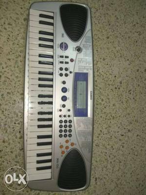 Casio Keybord M. A.150, new condition, with carry