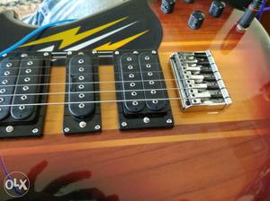 Electric guitar with 10 months warranty superb in