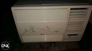 Lg window ac new condition with stepliser contact