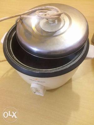 Rice cooker. slightly negotiable