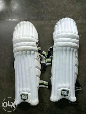 SS Ranji Lite professional batting Pads