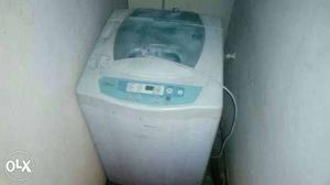 Samsung White Top-load Washing Machine