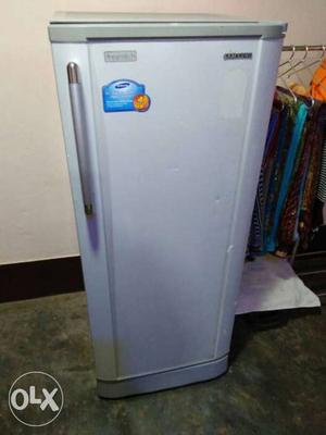 Samsung single door fridge 4star 190 lt only 1