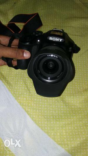 Sony DSLR new condition rearly used scretchless 1