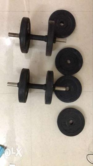 Two Dumbbells (6kgs x 2) With Four Weight Plates (2kgs x 4)