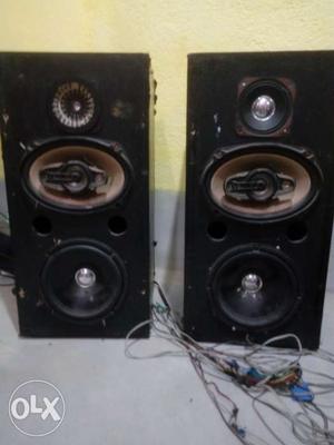 Two sound Box with two subwoofer and tweeter