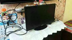 Used samsung 22" hd usb led tv in perfect