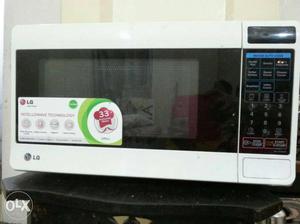 White LG Microwave Oven