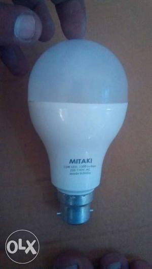 White Mitaki Bulb