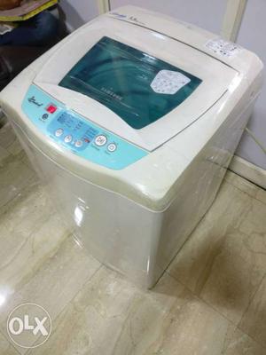White Top-load samsung Washing Machine with delivery