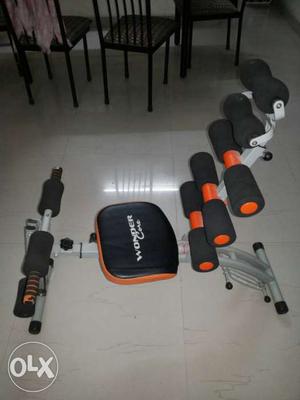 Wonder core abs exercise equipment.