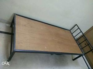 3*6 cot bed; relocating; negotiable