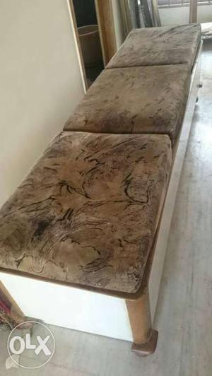 6 feet long solid settee, solid plyboard with