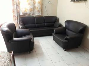 Black Leather Sofa Set