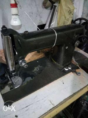 Black Metal Sewing Machine
