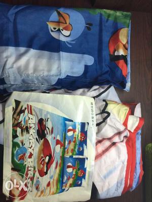 Brand new angry bird quilt with pillow cover