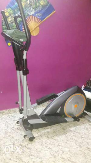 Brand new gym cross trainer actual prize Rs.