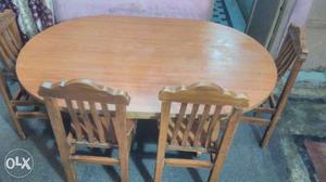 Dining table with 5 chair good condition for sell