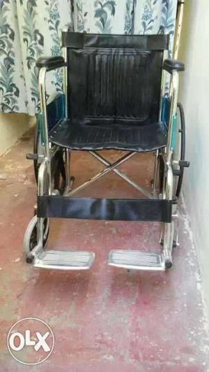 Excellent condition Wheel Chair Almost new, just