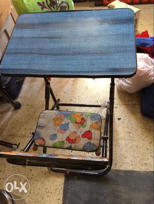 Kids work desk, used, good condition, immediate