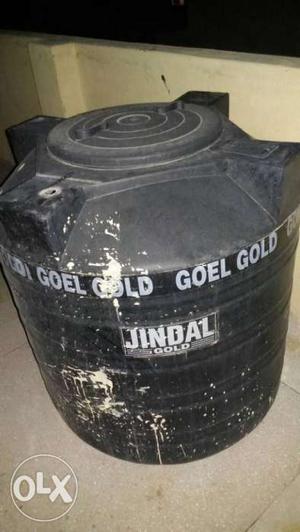 Only 4 months used 500 liter water tank Hi