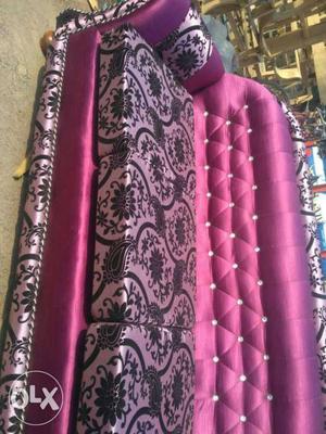Purple Framed Purple And Black Printed Padded Couch