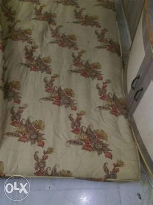 Queen size coir mattress (5*6) available for sale
