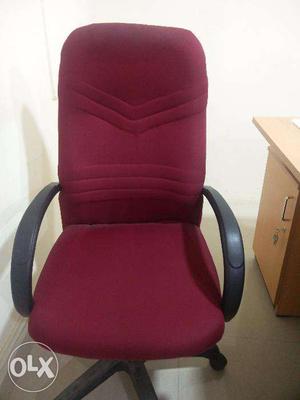 Reclining office chair - 2 Numbers