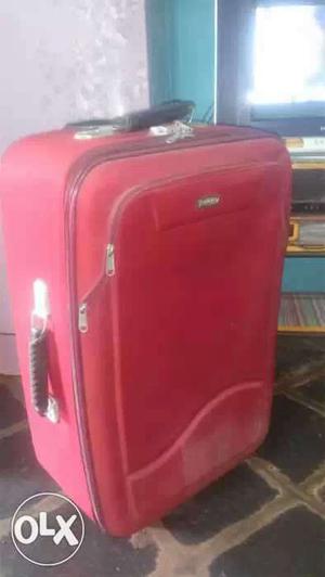 Solid body very big size luggage bag