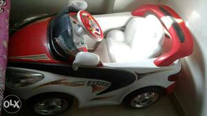 Toy car,with best condition 3 month old