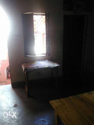 Two room set for rent, first floor + light, near engineering