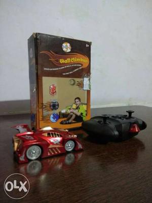 Wall Climber Red Car R/C With Box