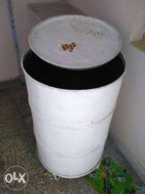 Want to sell metal storage drum with stand and