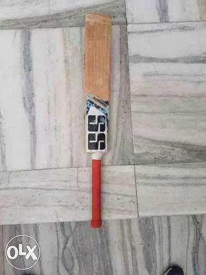 SS Camo 2.0 Grade A english willow cricket bat.