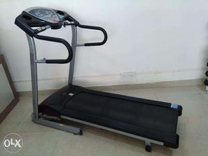 Treadmill Motorised Imported Fully Automatic good working