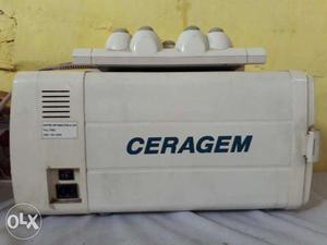 White Ceragem Machine