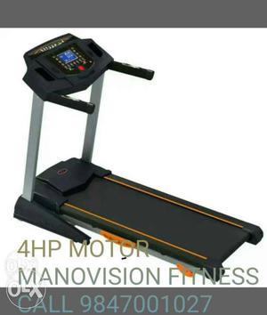 4 Hp Motor Heavy Duty Treadmill. Colour dsplay.
