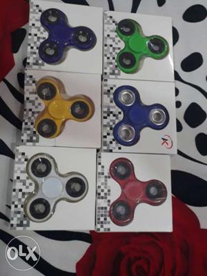 Blue-red-green-and-white 3-bladed Hand Spinners In Boxes