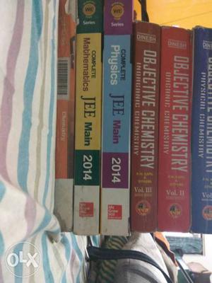 Books for JEE, Scored 210 in JEE Mains with these
