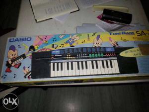 Casio Tone Bank Electric Keyboard Box
