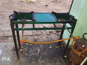 Gas stove only 2 months old with stand interested
