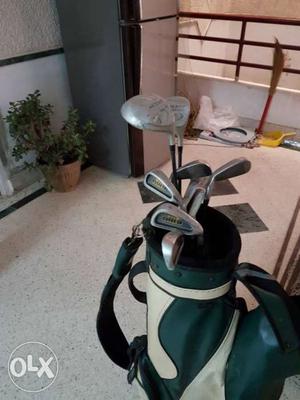 Golf kit (Brand name Spalding) very good