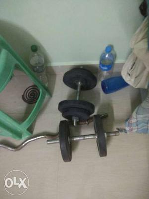 New set of 36 kg dumbells...with all accesories