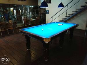 Pool table 4/8 imported, cloth in good