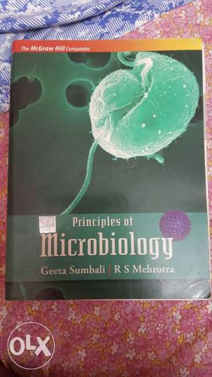 Principles Of Microbiology By Geeta Sumbali / R.S. Mehrotra