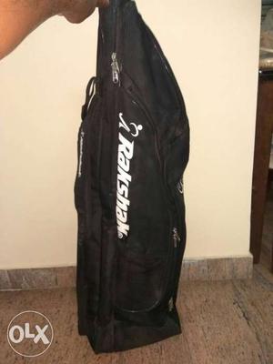 Rakshak Hockey Kit bag - ALMOST NEW Enrage 700