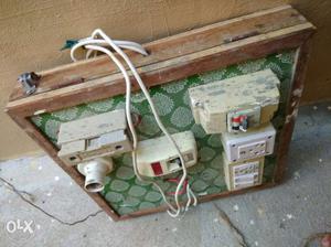 Temporary meter board in good condition